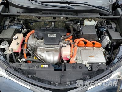 Zdjęcie 12 z 16 samochodu: 2018 TOYOTA RAV4 HV LE VIN:JTMRJREV0JD250099 - miniatura