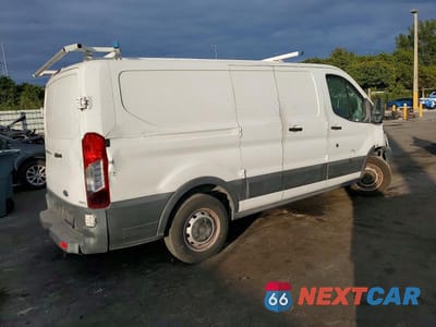 Trzecie zdjęcie samochodu z tyłu: 2016 FORD TRANSIT T-150 UTILITY / SERVICE VAN VIN:1FTYE1ZM8GKA43256 - miniatura