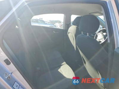 Zdjęcie 10 z 13 samochodu: 2018 HYUNDAI ACCENT SE VIN:3KPC24A38JE018147 - miniatura