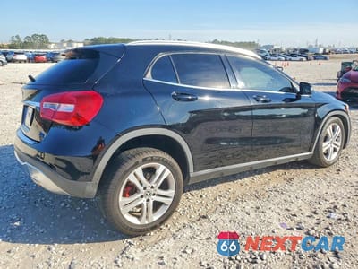 Trzecie zdjęcie samochodu z tyłu: 2018 MERCEDES-BENZ GLA 250 VIN:WDCTG4EB3JJ465517 - miniatura