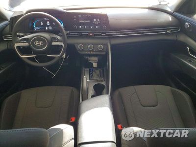Zdjęcie 8 z 11 samochodu: 2025 HYUNDAI ELANTRA SE VIN:KMHLL4DG6SU976794 - miniatura