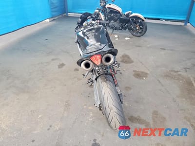 Czwarte zdjęcie samochodu z boku: 2007 YAMAHA YZFR1 VIN:JYARN20E37A003443 - miniatura
