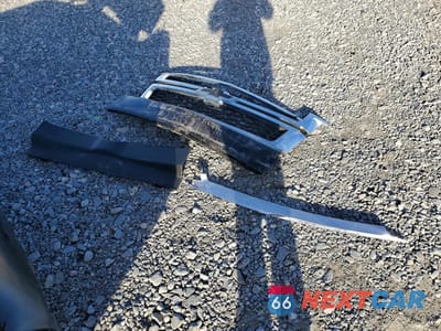 Zdjęcie 12 z 14 samochodu: 2013 CHRYSLER 300C VIN:2C3CCAEG3DH630424 - miniatura