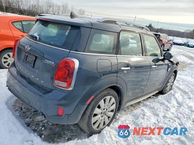 Trzecie zdjęcie samochodu z tyłu: 2018 MINI COOPER S COUNTRYMAN ALL4 VIN:WMZYT5C3XJ3E61710 - miniatura