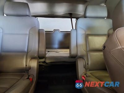 Zdjęcie 10 z 13 samochodu: 2016 GMC YUKON SLT VIN:1GKS2BKC5GR308815 - miniatura