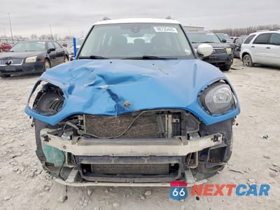 Piąte zdjęcie samochodu w środku: 2020 MINI COOPER COUNTRYMAN ALL4 VIN:WMZYW5C04L3L05031 - miniatura