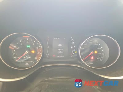 Zdjęcie 9 z 13 samochodu: 2021 JEEP COMPASS LATITUDE VIN:3C4NJCBB0MT581026 - miniatura