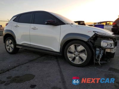 Czwarte zdjęcie samochodu z boku: 2021 HYUNDAI KONA SEL VIN:KM8K23AG1MU128984 - miniatura