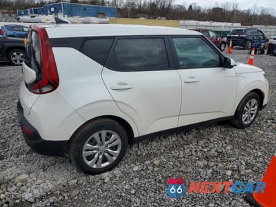 Trzecie zdjęcie samochodu z tyłu: 2021 KIA SOUL LX VIN:KNDJ23AUXM7755199 - miniatura