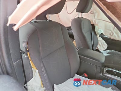 Zdjęcie 10 z 11 samochodu: 2018 TOYOTA TACOMA TRD OFF-ROAD VIN:3TMCZ5AN7JM161759 - miniatura