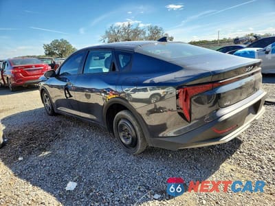 Drugie zdjęcie samochodu z przodu: 2025 KIA K4 LXS VIN:3KPFT4DE4SE013343 - miniatura