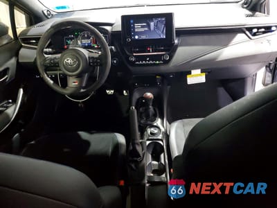 Zdjęcie 8 z 13 samochodu: 2024 TOYOTA GR COROLLA CORE VIN:JTNABAAE8RA012043 - miniatura