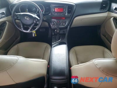 Zdjęcie 8 z 12 samochodu: 2012 KIA OPTIMA EX VIN:5XXGN4A76CG066042 - miniatura