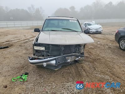 Piąte zdjęcie samochodu w środku: 1999 CHEVROLET SUBURBAN C1500 VIN:3GNEC16R0XG196415 - miniatura