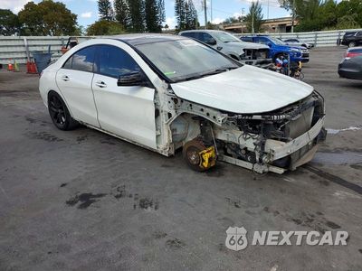 Czwarte zdjęcie samochodu z boku: 2017 MERCEDES-BENZ CLA 250 4MATIC VIN:WDDSJ4GB3HN424412 - miniatura