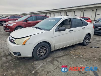 2010 FORD FOCUS SE 1FAHP3FN5AW248901 - główne zdjęcie licytacji z USA - miniatura