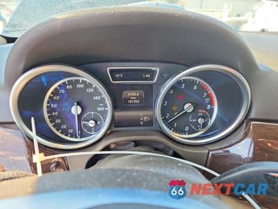 Zdjęcie 9 z 13 samochodu: 2014 MERCEDES-BENZ ML 350 4MATIC VIN:4JGDA5HB0EA267895 - miniatura