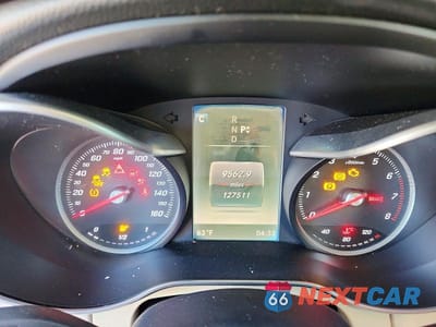 Zdjęcie 9 z 11 samochodu: 2016 MERCEDES-BENZ C 300 VIN:55SWF4JB7GU101823 - miniatura