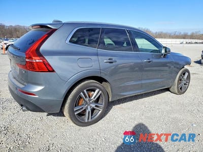 Trzecie zdjęcie samochodu z tyłu: 2020 VOLVO XC60 T6 MOMENTUM VIN:YV4A22RKXL1562143 - miniatura