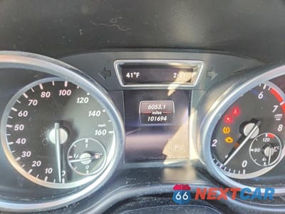 Zdjęcie 9 z 13 samochodu: 2014 MERCEDES-BENZ ML 350 4MATIC VIN:4JGDA5HB2EA365827 - miniatura