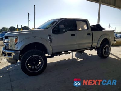 2017 FORD F250 SUPER DUTY 1FT7W2BT1HEB13289 - główne zdjęcie licytacji z USA - miniatura