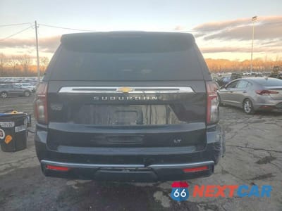 Zdjęcie 6 z 13 samochodu: 2022 CHEVROLET SUBURBAN K1500 LT VIN:1GNSKCKD8NR197580 - miniatura