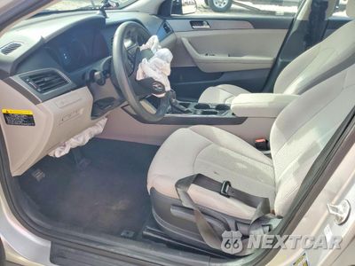 Zdjęcie 7 z 14 samochodu: 2016 HYUNDAI SONATA SE VIN:5NPE24AF8GH285599 - miniatura