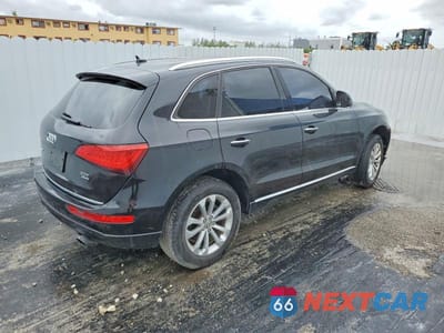 Trzecie zdjęcie samochodu z tyłu: 2016 AUDI Q5 PREMIUM VIN:WA1C2AFP2GA029886 - miniatura