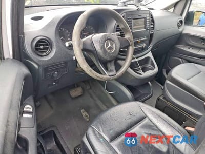 Zdjęcie 8 z 13 samochodu: 2016 MERCEDES-BENZ METRIS VIN:WD3PG2EA6G3095903 - miniatura