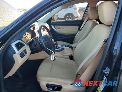 Zdjęcie 7 z 12 samochodu: 2017 BMW 320 I VIN:WBA8A9C31HK864806 - miniatura