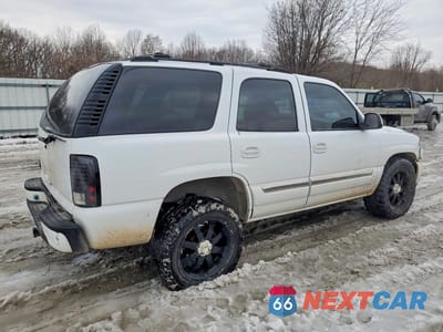 Trzecie zdjęcie samochodu z tyłu: 2004 GMC YUKON VIN:1GKEK13Z34R189605 - miniatura