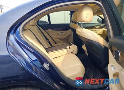 Zdjęcie 6 z 12 samochodu: 2017 MERCEDES-BENZ C 300 4MATIC VIN:55SWF4KBXHU216920 - miniatura