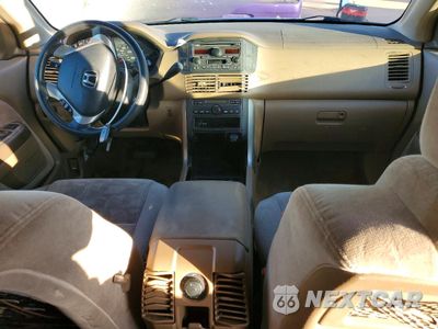 Zdjęcie 8 z 12 samochodu: 2004 HONDA PILOT EX VIN:2HKYF18464H603266 - miniatura