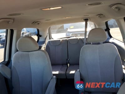 Zdjęcie 10 z 13 samochodu: 2011 KIA SEDONA LX VIN:KNDMG4C7XB6375181 - miniatura