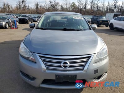 Piąte zdjęcie samochodu w środku: 2014 NISSAN SENTRA S VIN:3N1AB7AP3EY283917 - miniatura