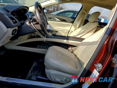 Zdjęcie 7 z 11 samochodu: 2015 LINCOLN MKZ HYBRID VIN:3LN6L2LU4FR627865 - miniatura