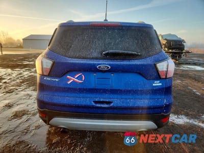 Zdjęcie 6 z 12 samochodu: 2018 FORD ESCAPE SE VIN:1FMCU0GD7JUB23696 - miniatura