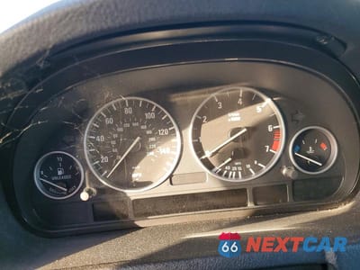 Zdjęcie 9 z 12 samochodu: 2006 BMW X5 4.4I VIN:5UXFB535X6LV26490 - miniatura