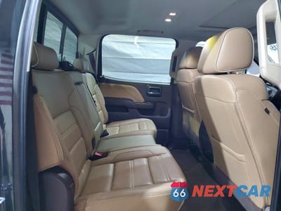 Zdjęcie 10 z 12 samochodu: 2017 GMC SIERRA C2500 SLE VIN:1GT12UEY6HF178833 - miniatura