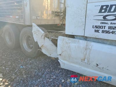 Zdjęcie 9 z 10 samochodu: 2019 VOLVO VN VNL VIN:4V4NC9EH6KN197203 - miniatura