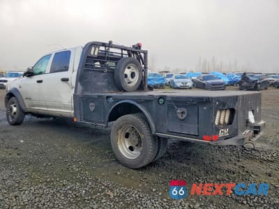 Drugie zdjęcie samochodu z przodu: 2020 RAM 5500 FLATBED TRUCK VIN:3C7WRNEL5LG305044 - miniatura