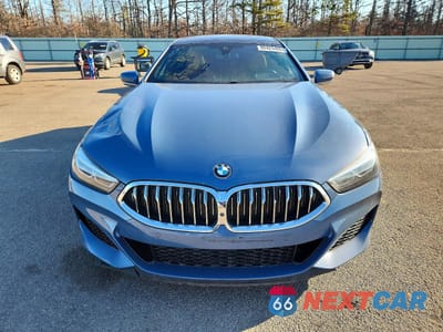 Piąte zdjęcie samochodu w środku: 2021 BMW M850XI VIN:WBAGV8C04MCF86667 - miniatura