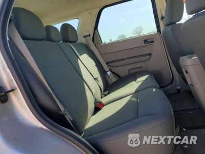 Zdjęcie 11 z 13 samochodu: 2010 FORD ESCAPE XLS VIN:1FMCU0C75AKA72324 - miniatura