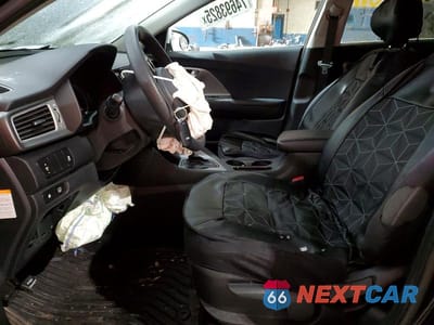 Zdjęcie 7 z 12 samochodu: 2017 KIA NIRO FE VIN:KNDCB3LC9H5065863 - miniatura