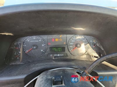 Zdjęcie 9 z 11 samochodu: 2006 FORD F350 UTILITY / SERVICE TRUCK VIN:1FDSF34566EB92532 - miniatura
