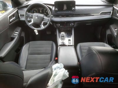 Zdjęcie 8 z 13 samochodu: 2024 MITSUBISHI OUTLANDER SE VIN:JA4J4VA8XRZ027378 - miniatura