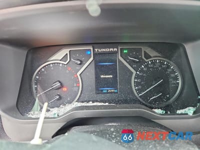 Zdjęcie 9 z 12 samochodu: 2024 TOYOTA TUNDRA DOUBLE CAB SR VIN:5TFLA5DA8RX183789 - miniatura