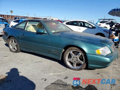 Czwarte zdjęcie samochodu z boku: 1999 MERCEDES-BENZ SL 500 VIN:WDBFA68F6XF175345 - miniatura
