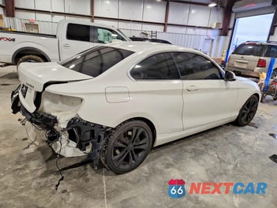 Trzecie zdjęcie samochodu z tyłu: 2016 BMW 228 XI SULEV VIN:WBA1G9C50GV598970 - miniatura