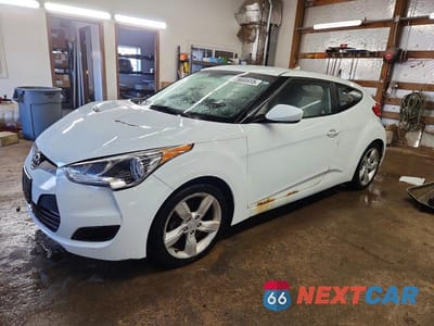 2013 HYUNDAI VELOSTER BASE KMHTC6AD3DU087198 - główne zdjęcie licytacji z USA - miniatura